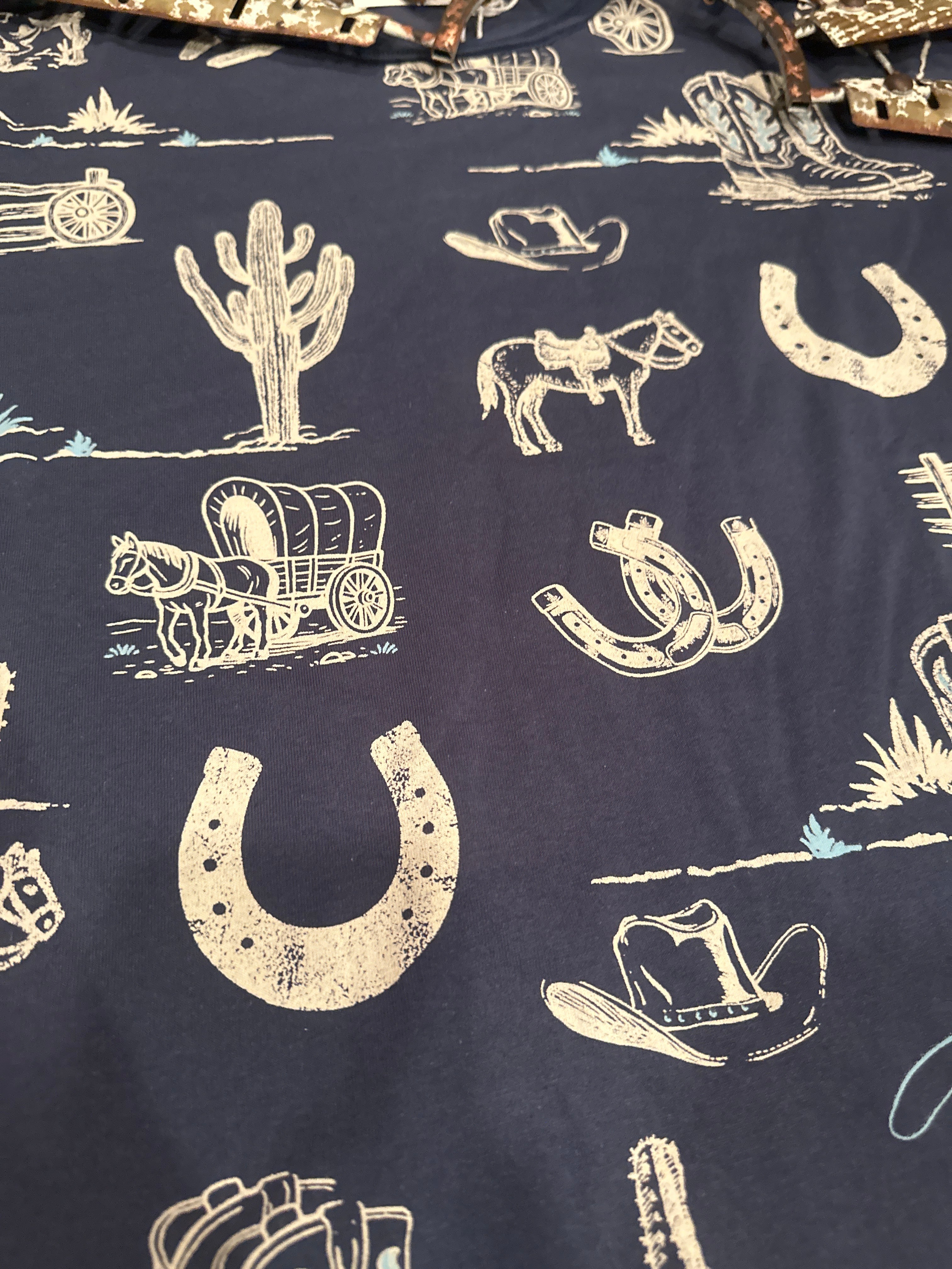 Western Printed Round Neck Long Sleeve