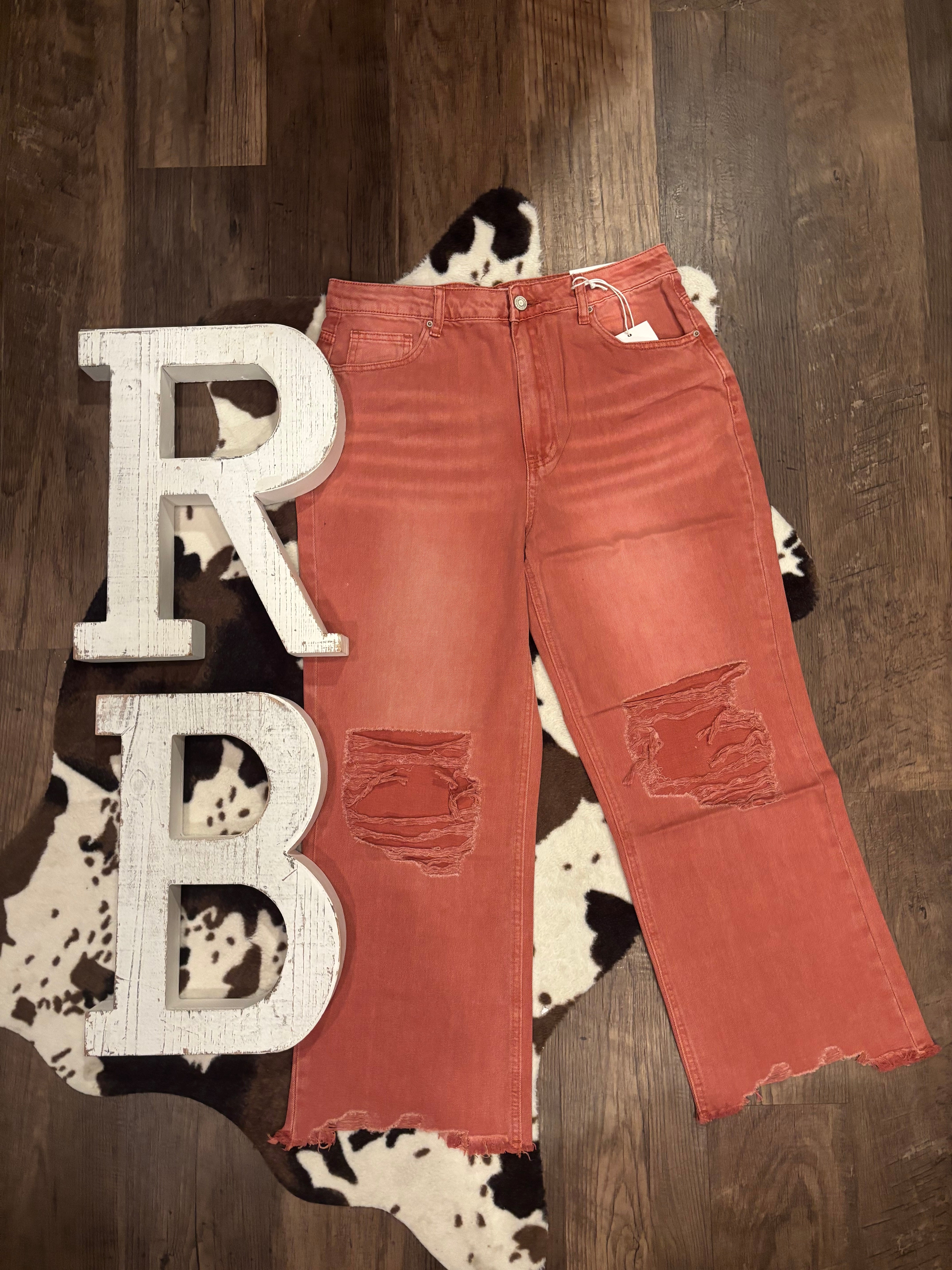 Distressed Crop Pants in Cabernet