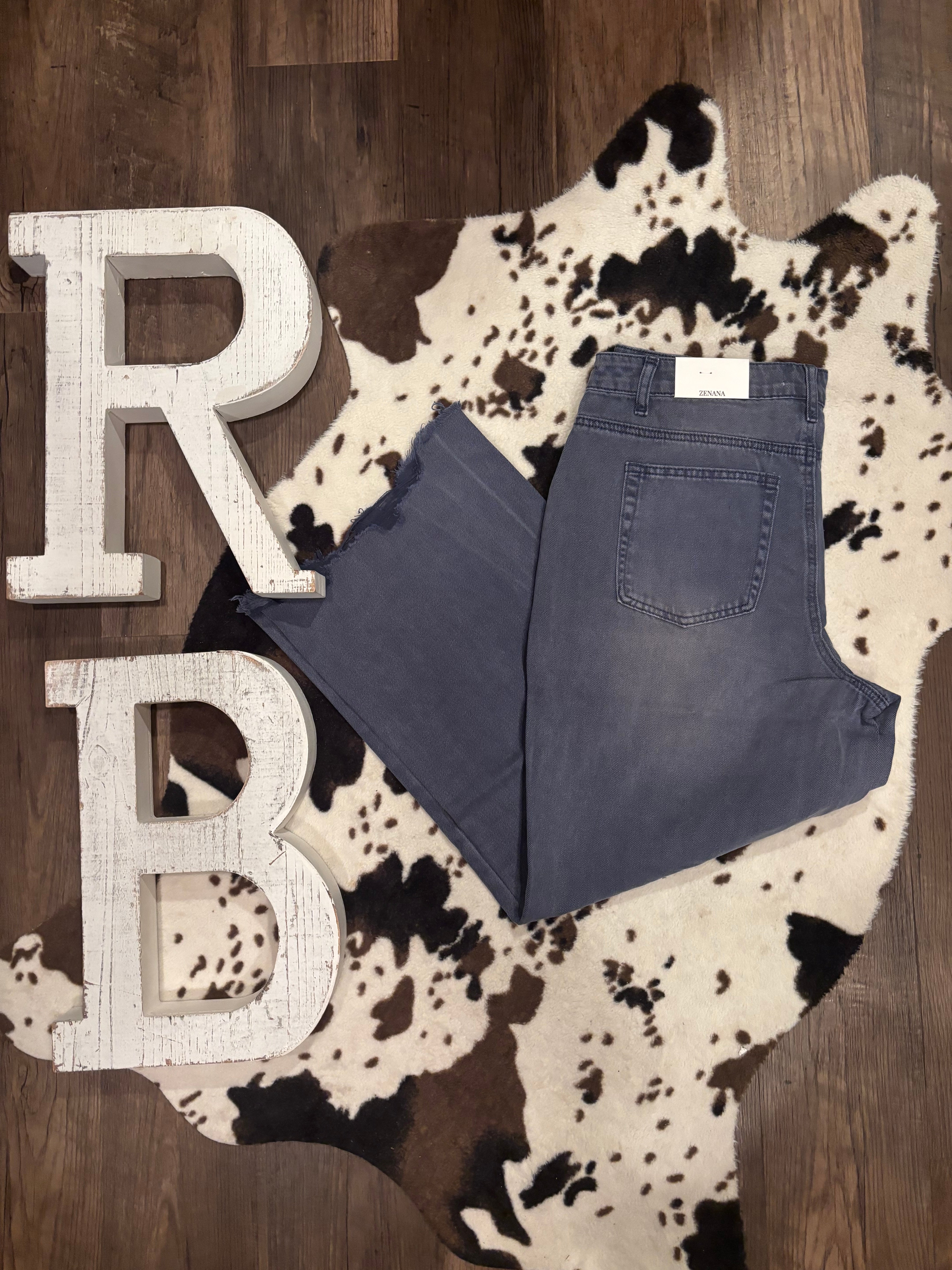 Distressed Crop Pants in Blackberry